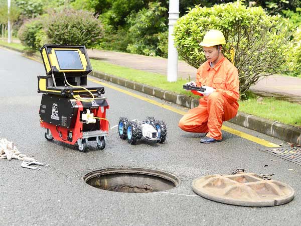 科尔沁右翼中管道机器人检测